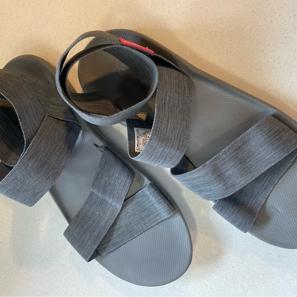 Columbia Stretchy Grey Sandals - Picture 2 of 4